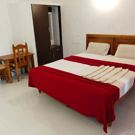 Hotel Neptune Kovalam Thiruvananthapuram Ngoại thất bức ảnh